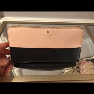Kate Spade Wallet Pink/Black